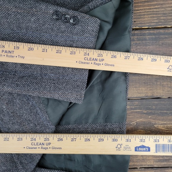 Cricketeer Men's Tweed Sport Coat Two Button Gray Lambs Wool Herringbone 50R‎ - Picture 5 of 16